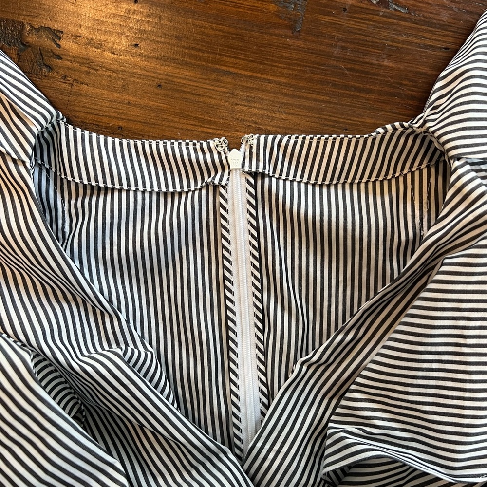 Alexander McQueen Navy and White Striped Ruffle Peplum Top - Picture 4 of 9